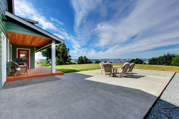 Cost of Backyard Paving in Seattle